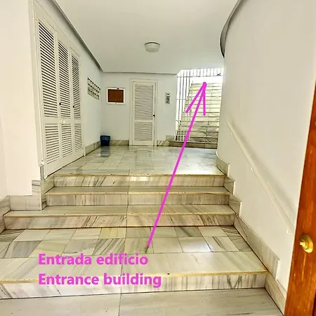 شقة Plaza De Carcel 3-bedroom إل بويرتو دي سانتا ماريا